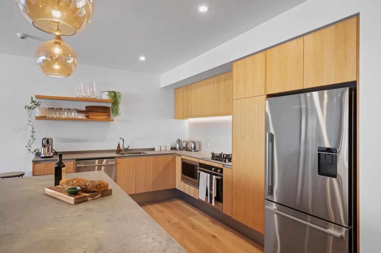 Winona Of Wanaka - Luxury Lakefront Apartment Εξωτερικό φωτογραφία