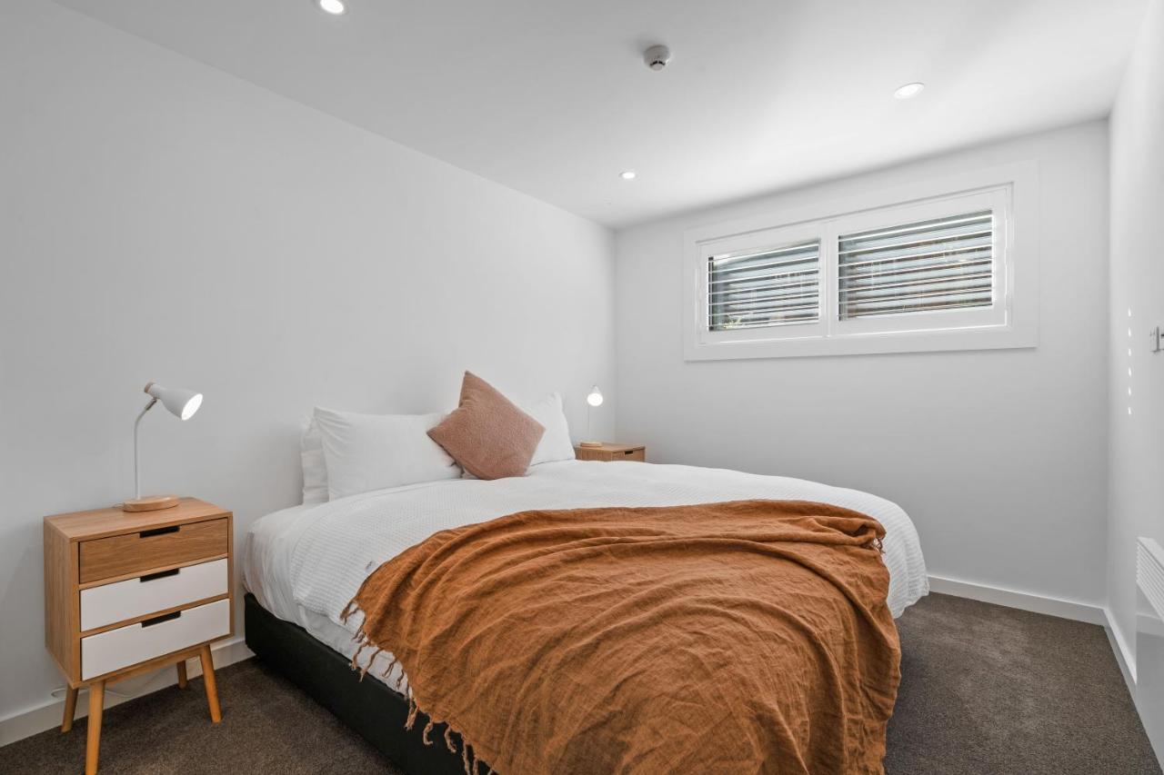 Winona Of Wanaka - Luxury Lakefront Apartment Εξωτερικό φωτογραφία